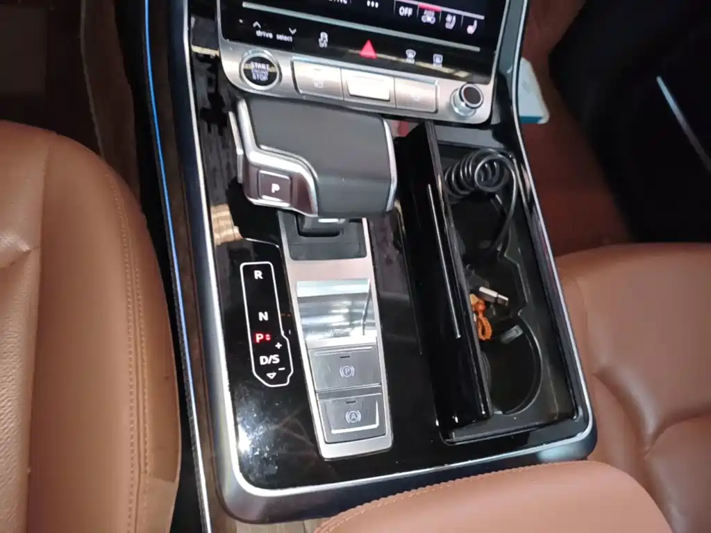Audi Q7 — миниатюра 14