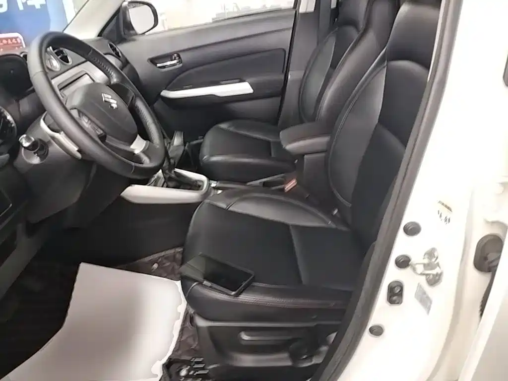 Suzuki Vitara — миниатюра 15