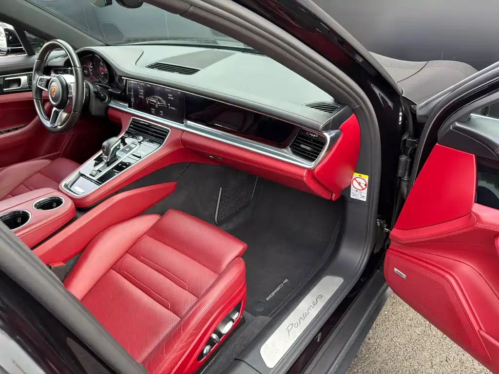 Porsche Panamera — миниатюра 16