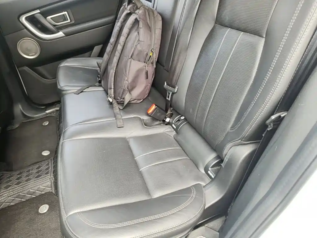 Land Rover Discovery Sport — миниатюра 17