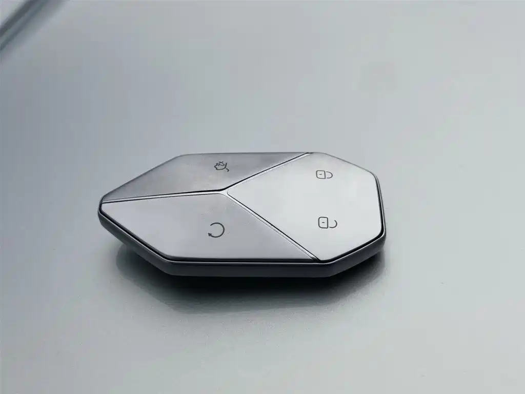 FANG CHENG BAO LEOPARD 8