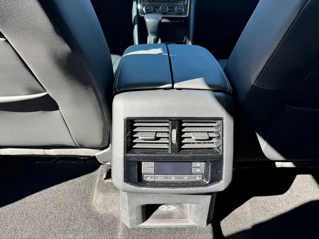 Volkswagen Teramont — миниатюра 11