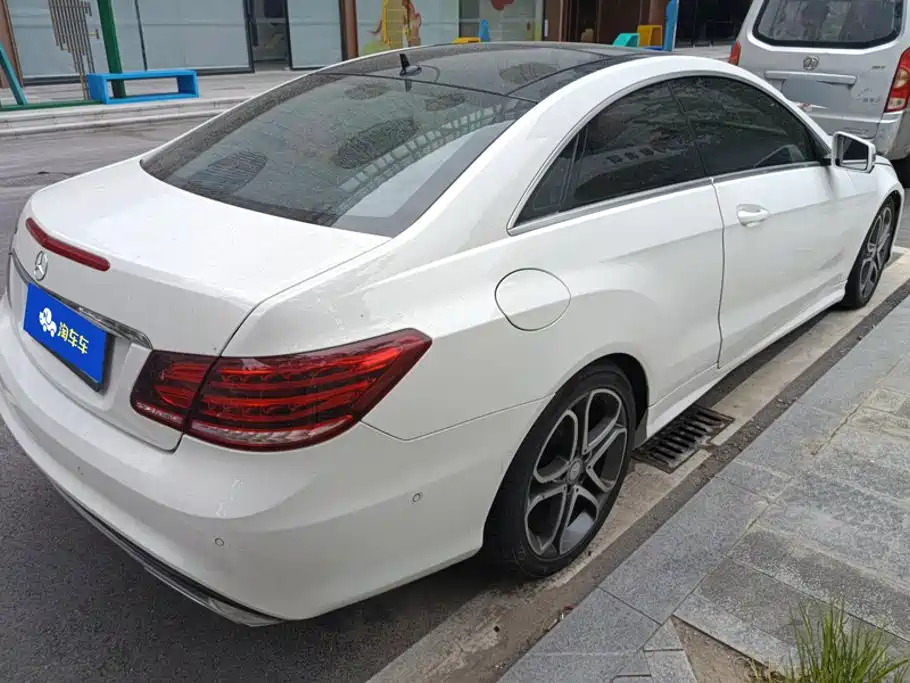 Mercedes-Benz E-Class (Import) — миниатюра 3