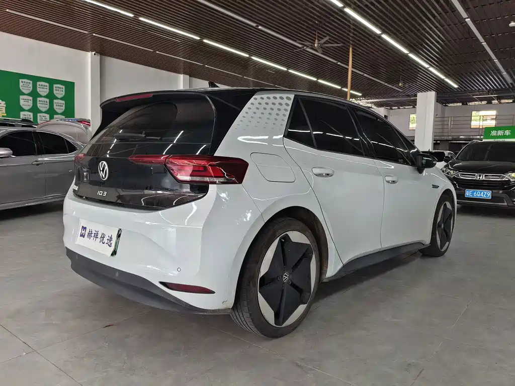 Volkswagen ID.3 — миниатюра 16