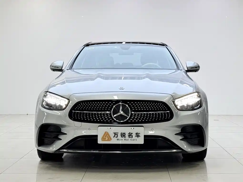 Mercedes-Benz E-Class — миниатюра 2
