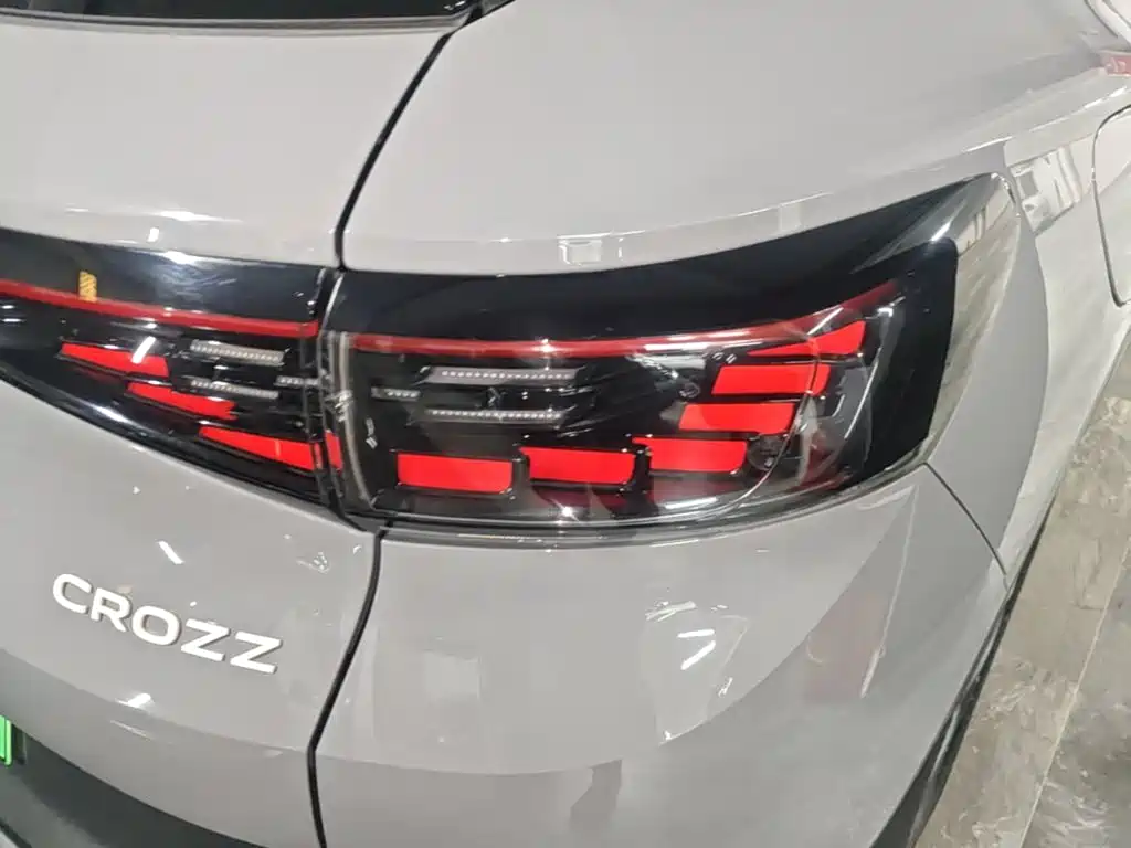 Volkswagen ID.4 Crozz — миниатюра 8