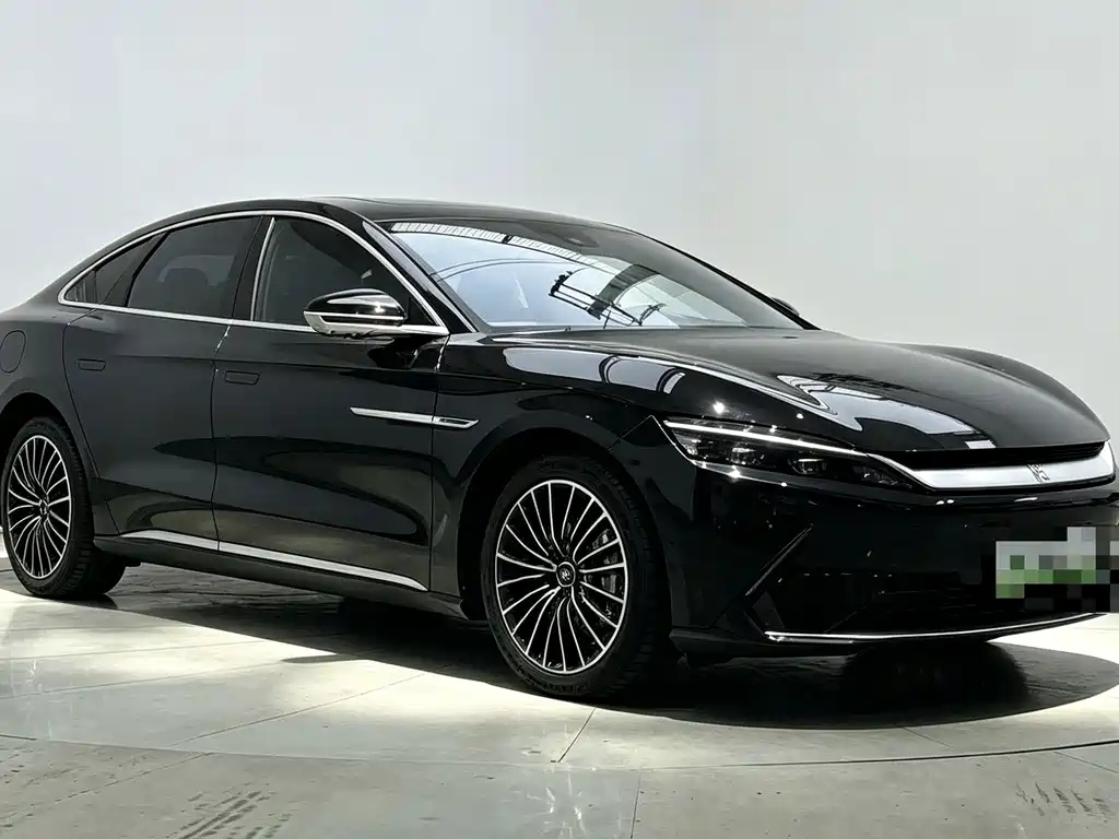 BYD Han — миниатюра 2