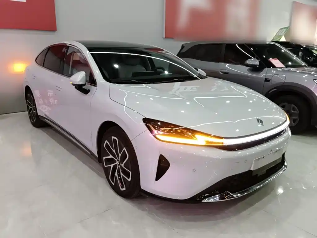 Baojun Xiangjing — миниатюра 4