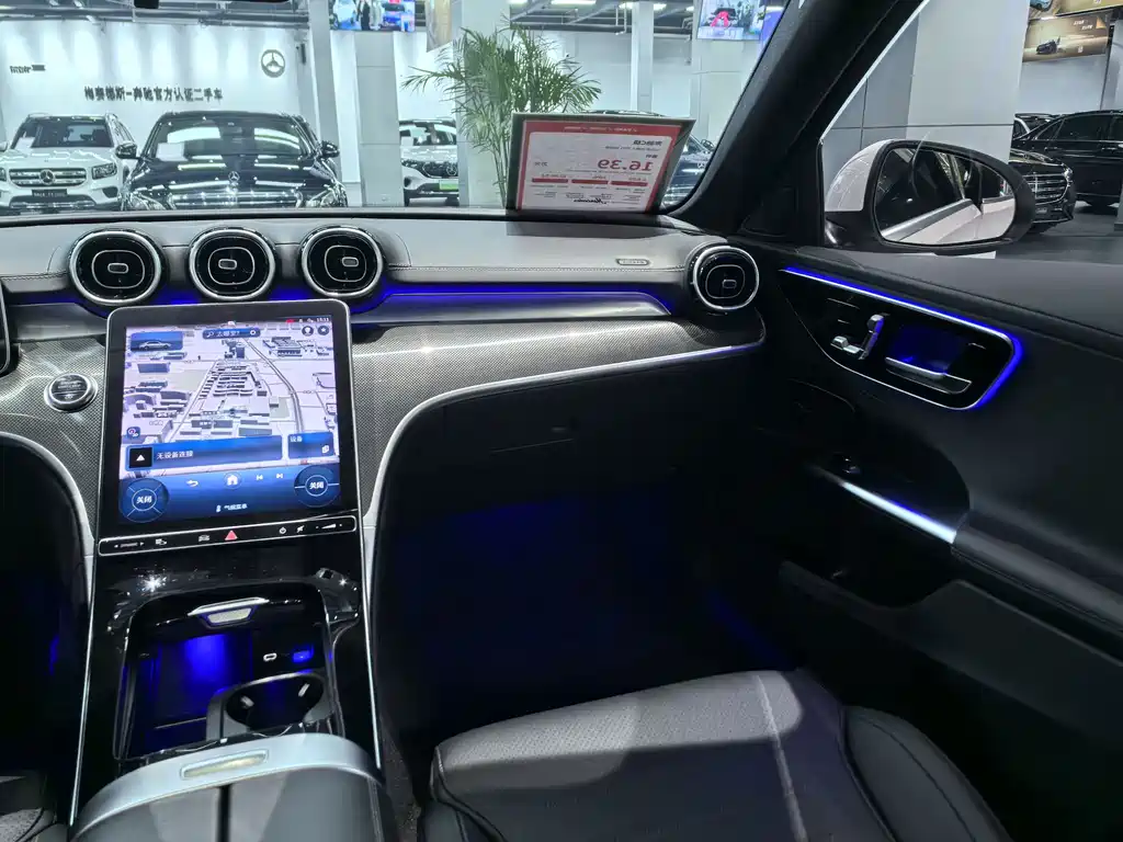 Mercedes-Benz C-Class — миниатюра 21