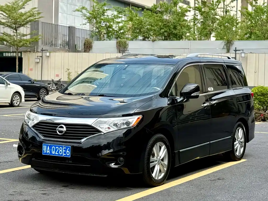 Nissan Quest — миниатюра 4