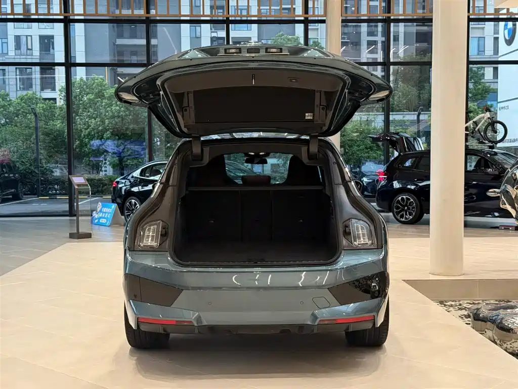 BMW iX — миниатюра 15