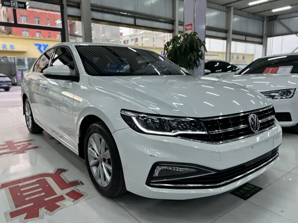 Volkswagen Bora — миниатюра 3