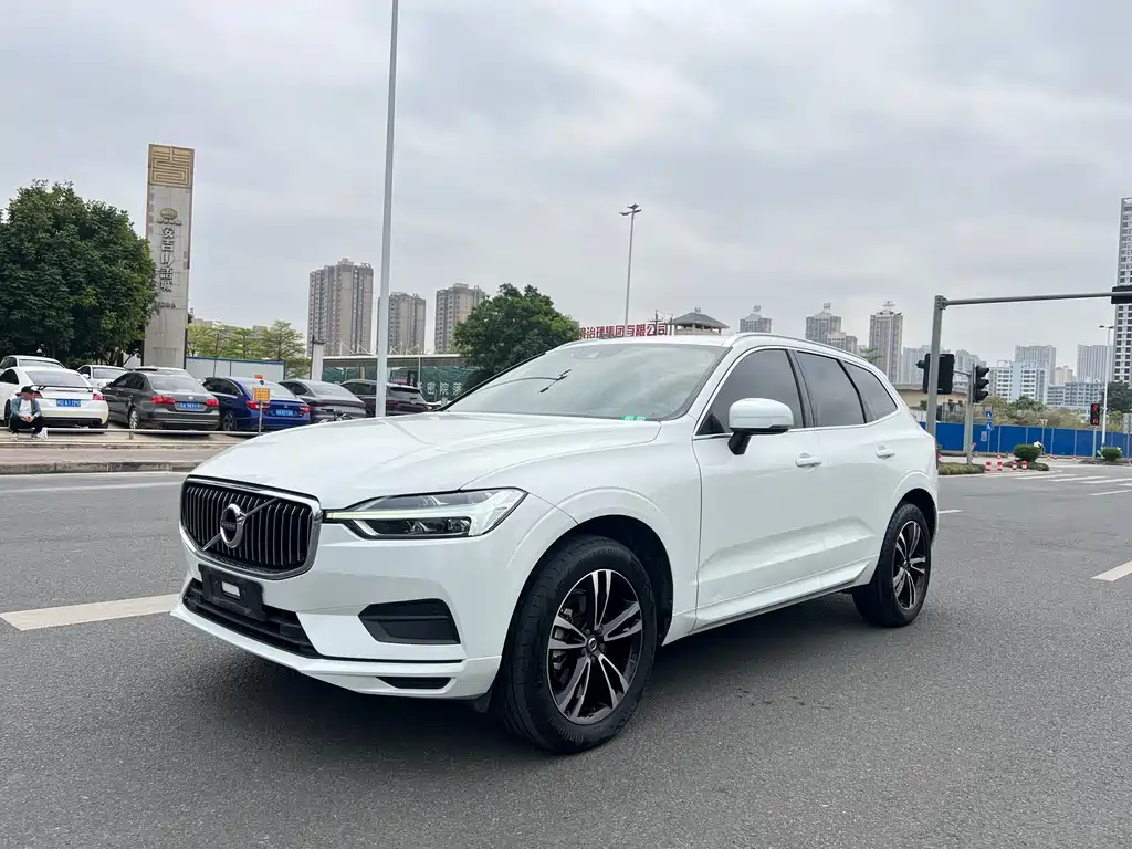 Volvo XC60 2019