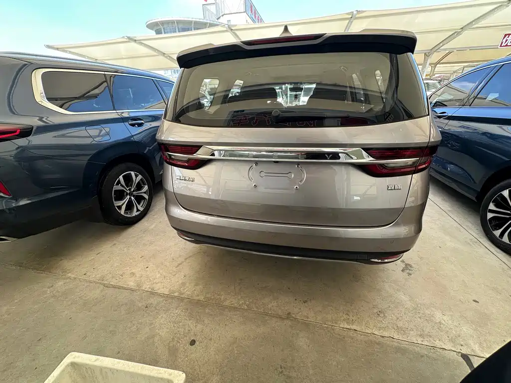 Geely Jia Ji — миниатюра 10