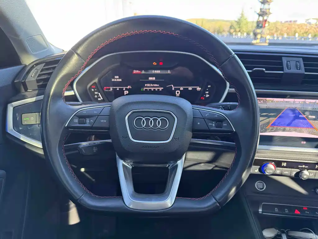 Audi Q3 — миниатюра 15