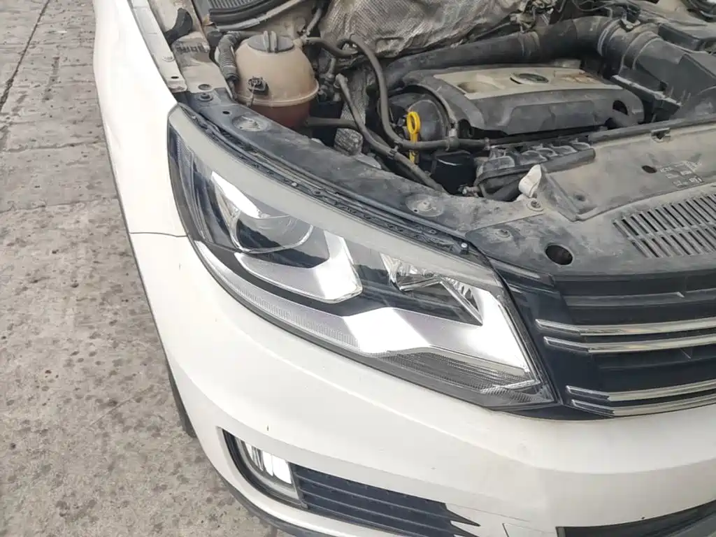 Volkswagen Tiguan — миниатюра 11