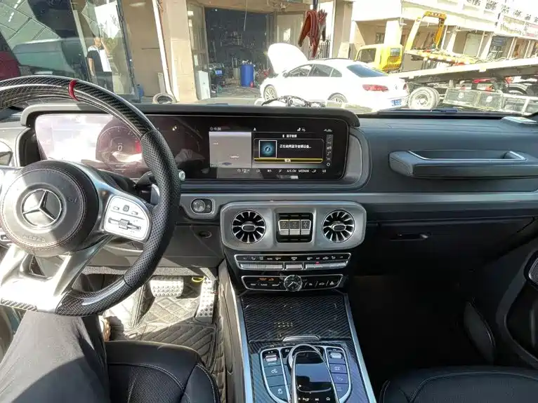 Mercedes-Benz G-Class — миниатюра 8