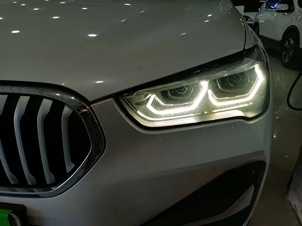 BMW X1 New Energy — миниатюра 24