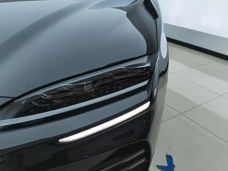 BYD PLUS New Energy — миниатюра 5
