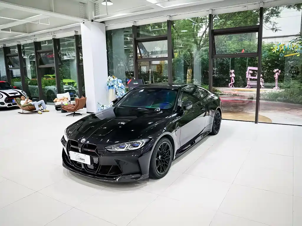 BMW M4