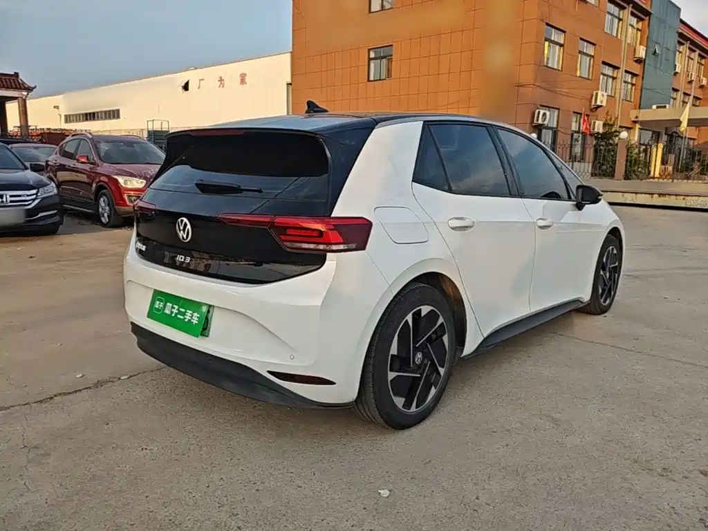 Volkswagen ID.3 — миниатюра 7