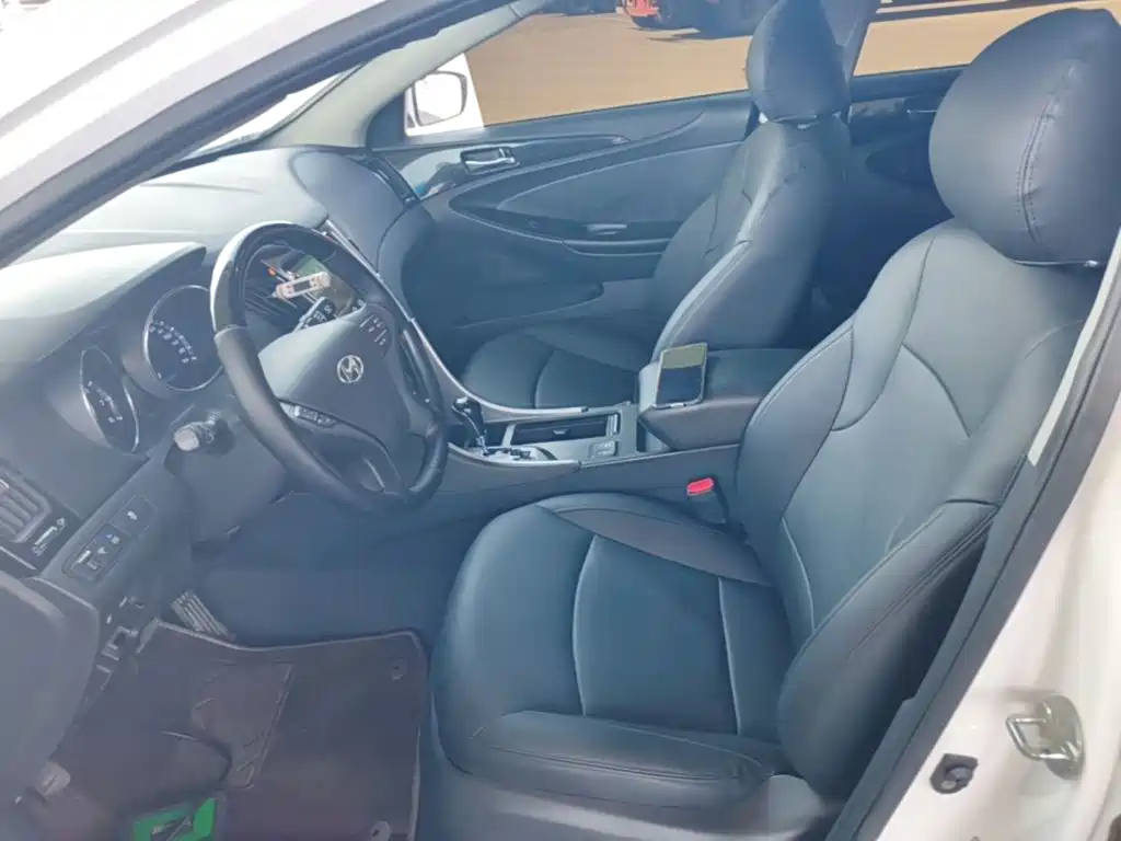 Hyundai Sonata — миниатюра 15
