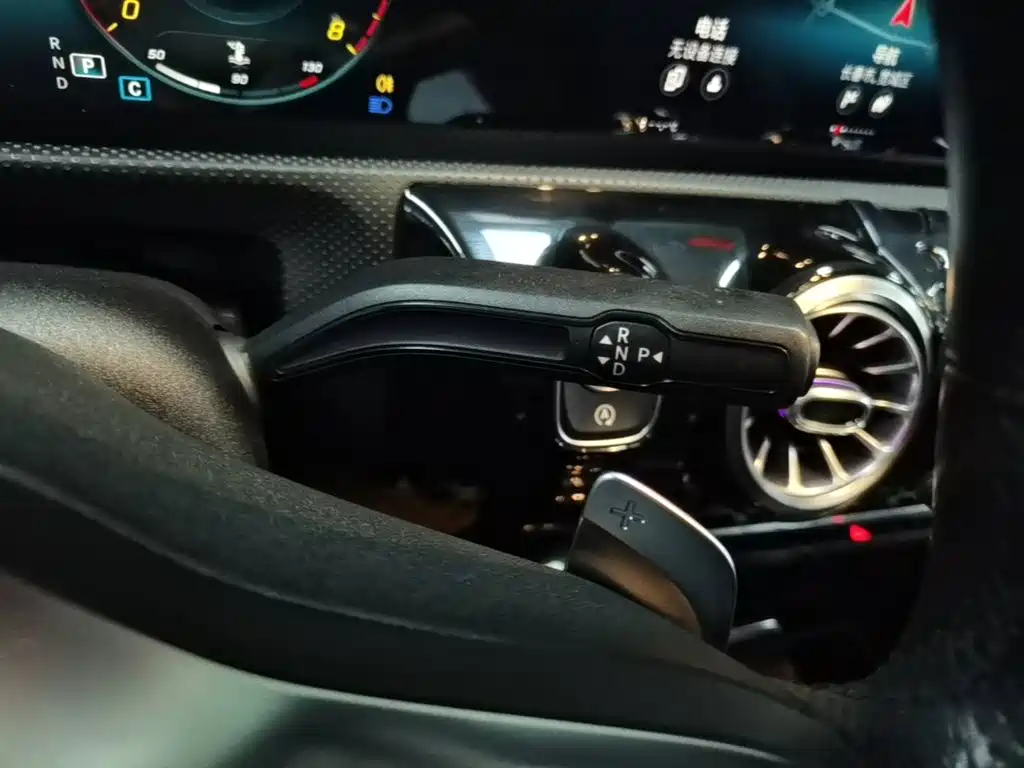 Mercedes-Benz A-Class — миниатюра 14
