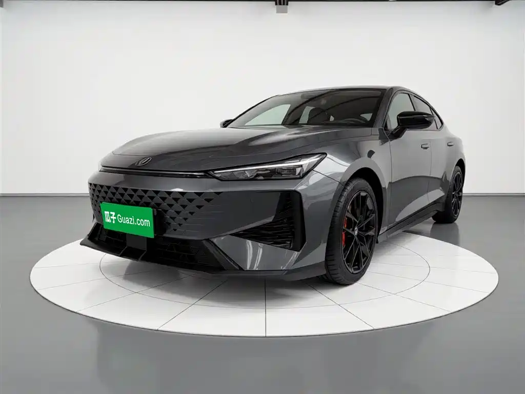 Changan UNI-V 2024