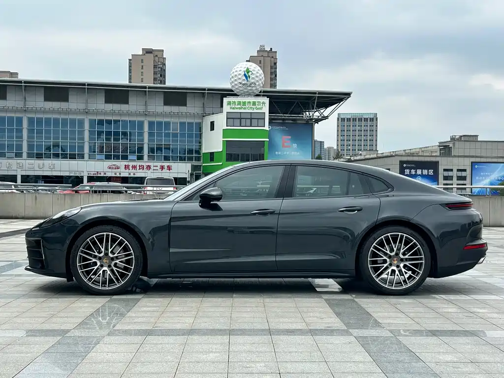 Porsche Panamera — миниатюра 3