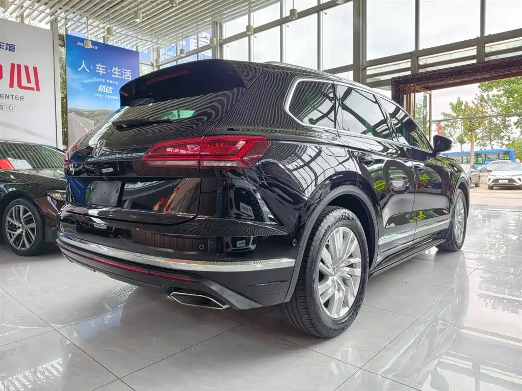 Volkswagen Touareg 2019 2.0TSI VI
