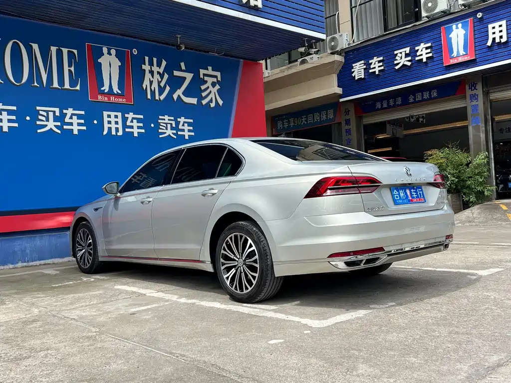 Volkswagen Phideon — миниатюра 23