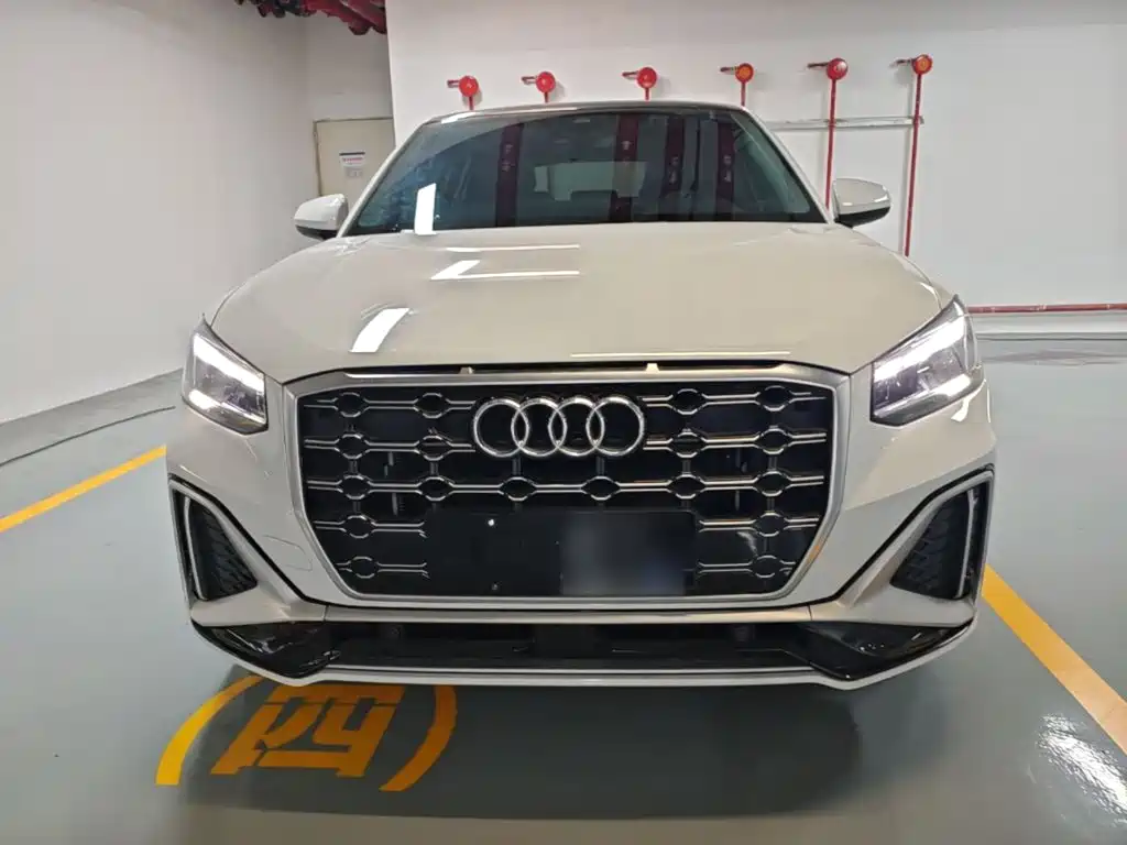 Audi Q2L — миниатюра 3