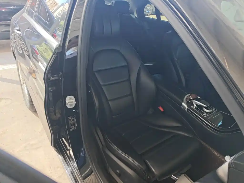 Mercedes-Benz C-Class — миниатюра 25