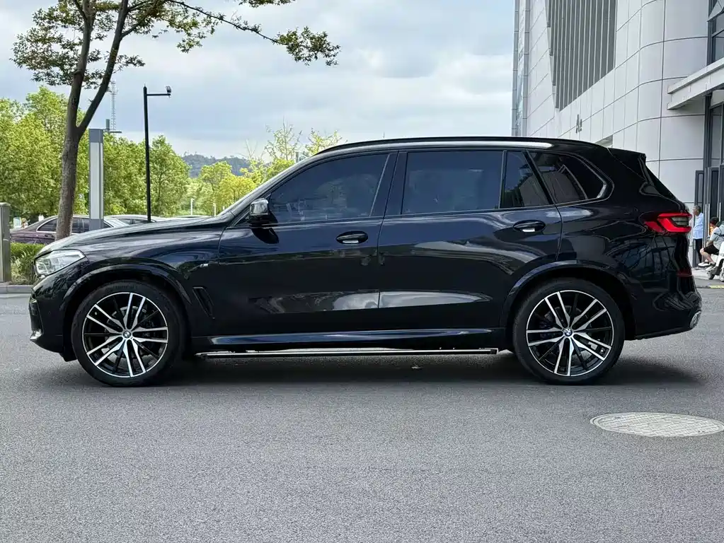 BMW X5 — миниатюра 3