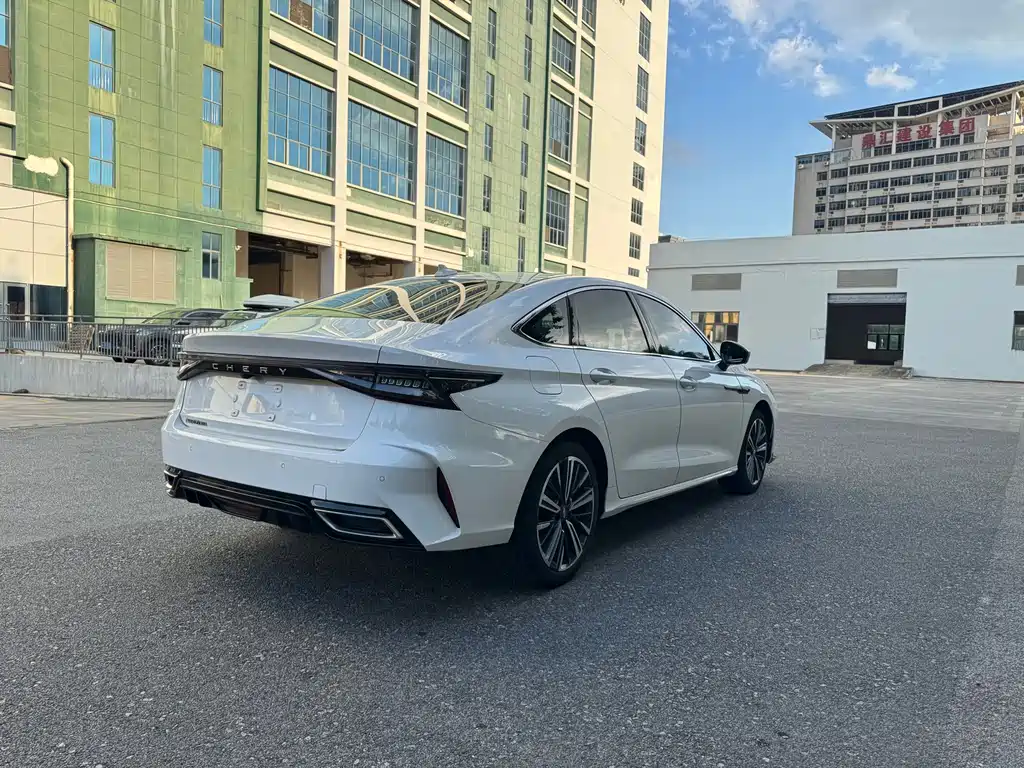 Chery Arrizo 8 — миниатюра 36