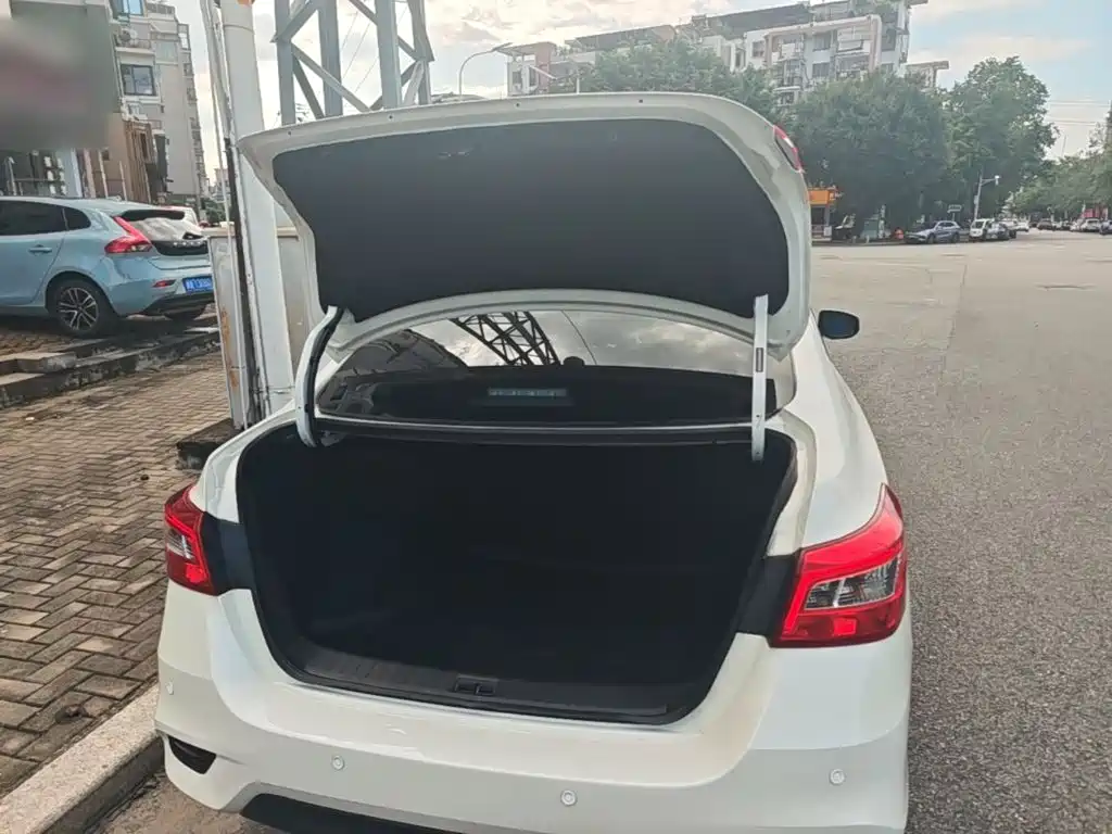 Nissan Sylphy — миниатюра 19