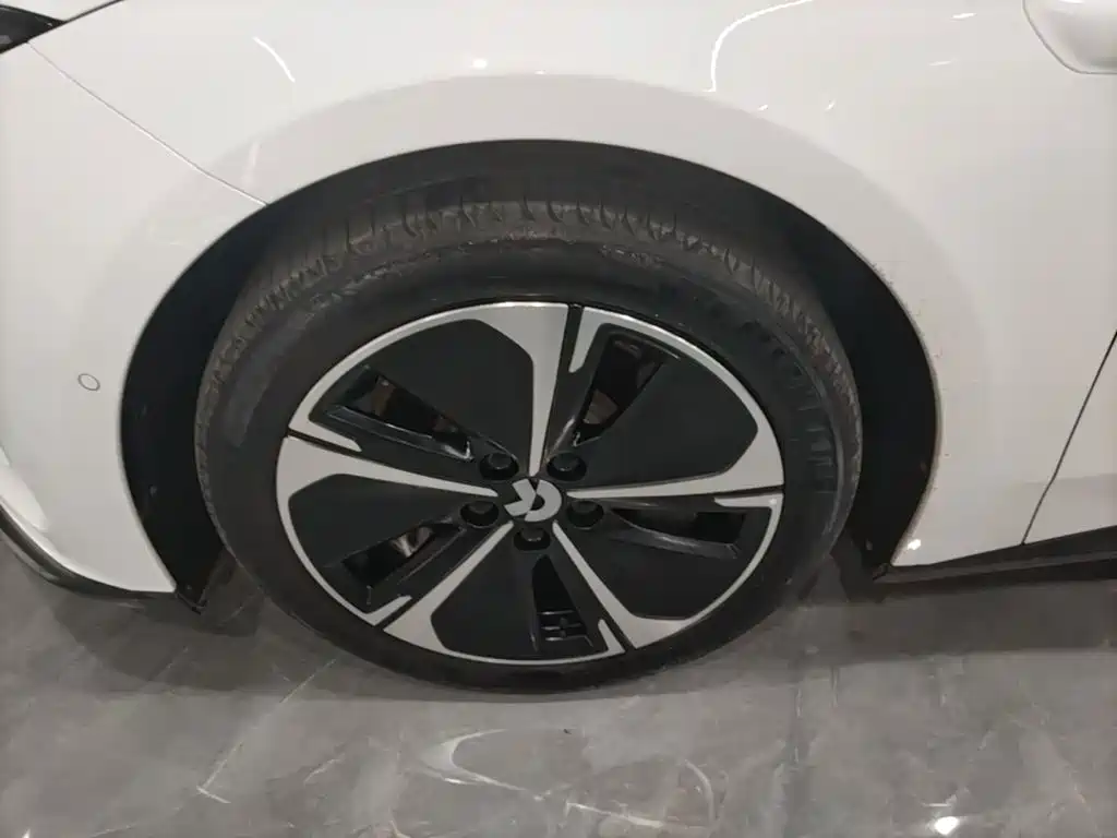 NIO ET5T — миниатюра 23