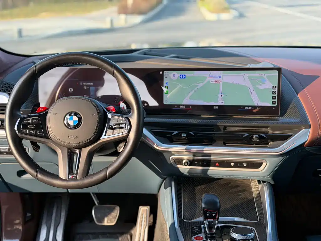BMW XM