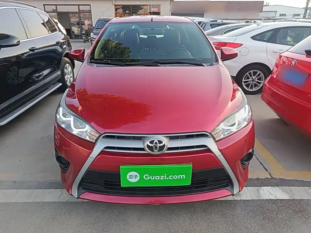 Toyota Yaris L — миниатюра 3