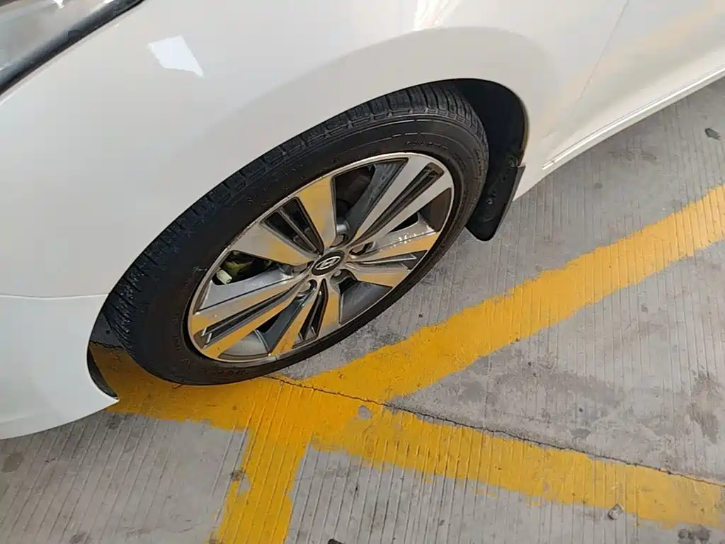 Hyundai Mistra — миниатюра 23