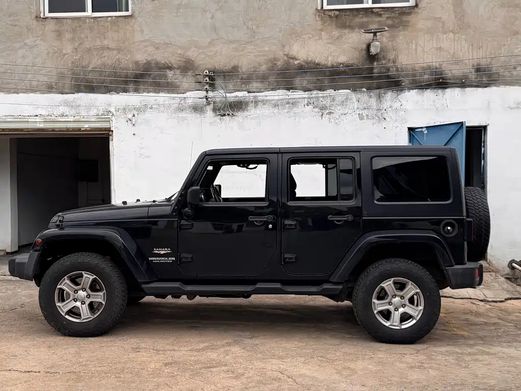 Jeep Wrangler — миниатюра 2