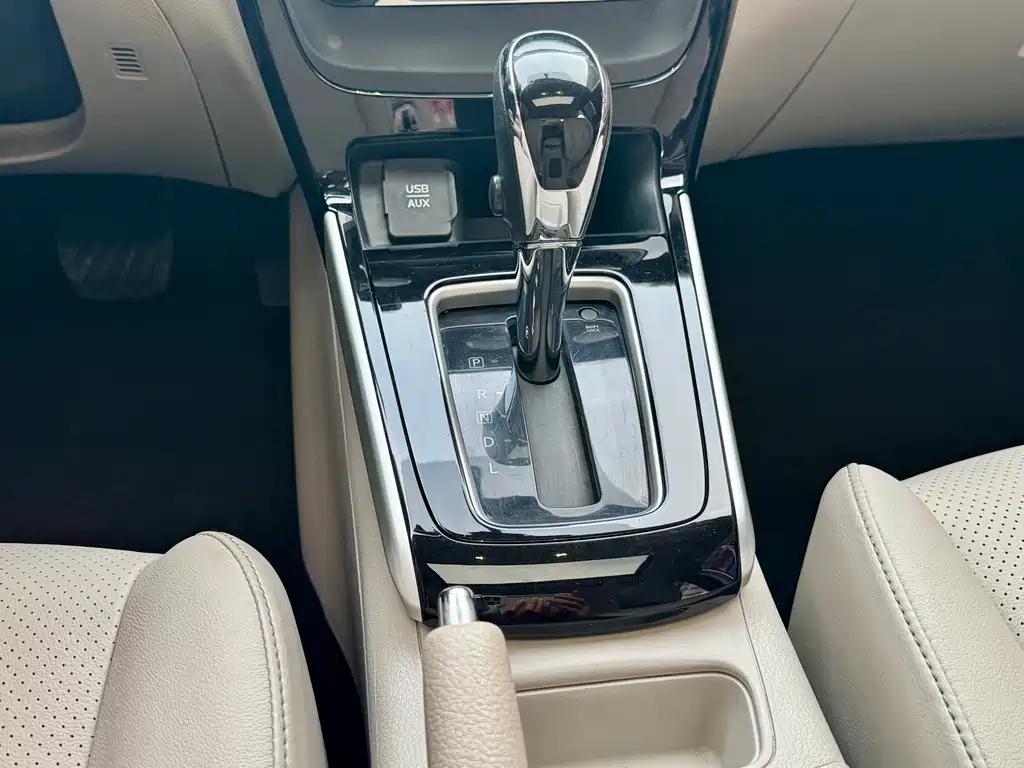 Nissan Sylphy — миниатюра 23