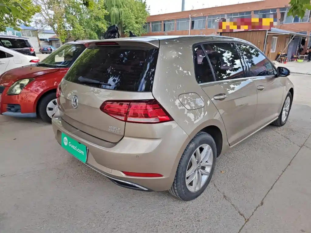 Volkswagen Golf — миниатюра 7