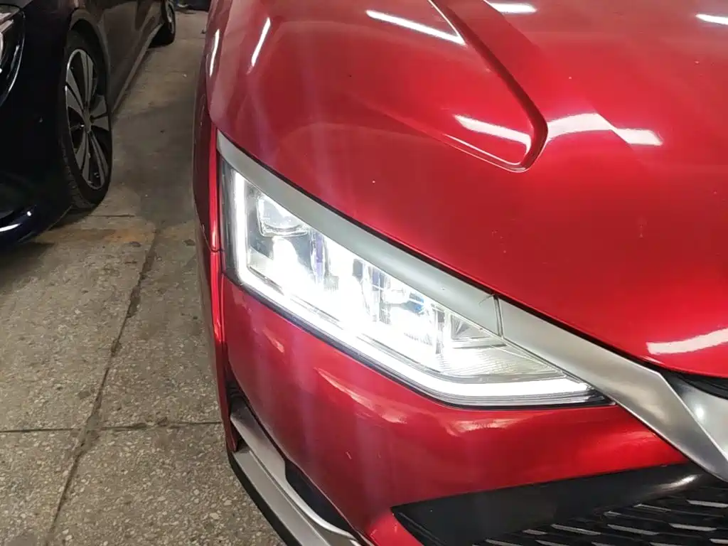 BYD Han — миниатюра 11
