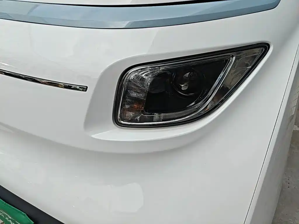 Wuling Nano EV — миниатюра 24