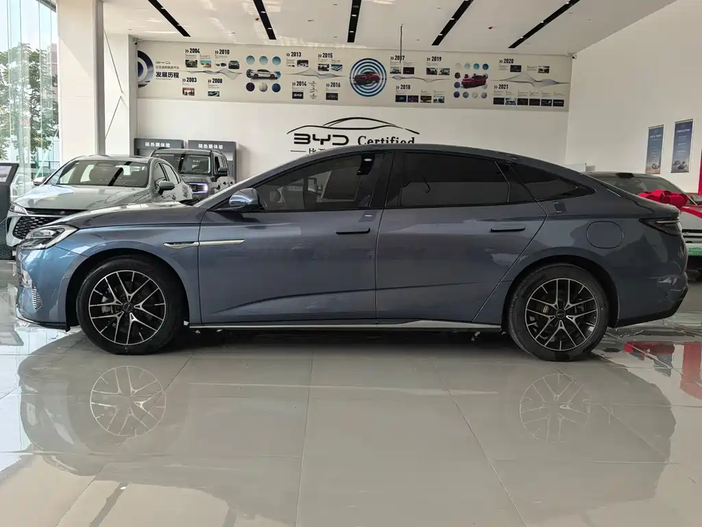 BYD Seal — миниатюра 6