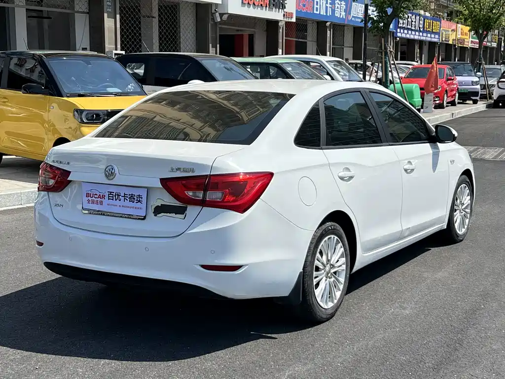 Buick Excelle — миниатюра 4