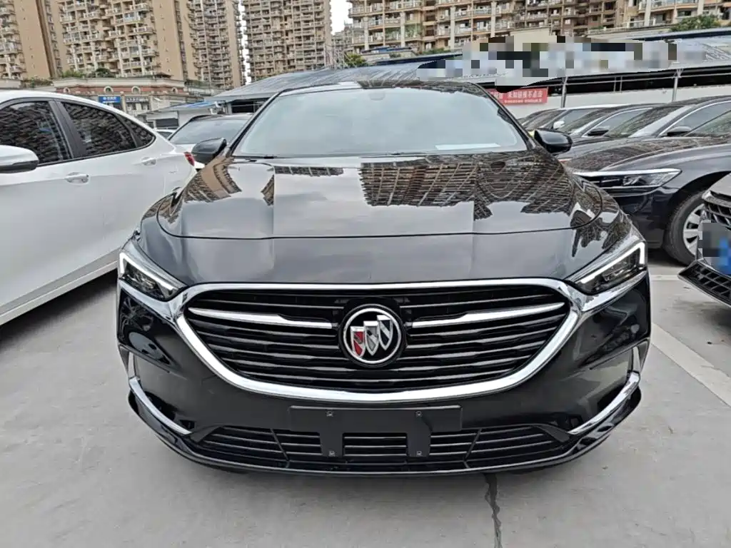 Buick LaCrosse — миниатюра 3