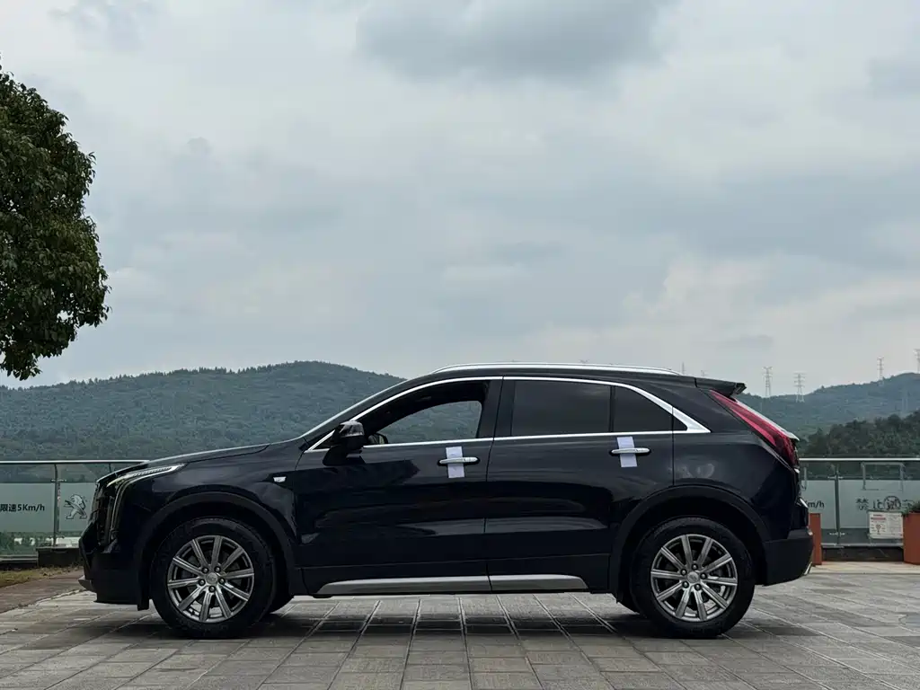 Cadillac XT4 — миниатюра 10