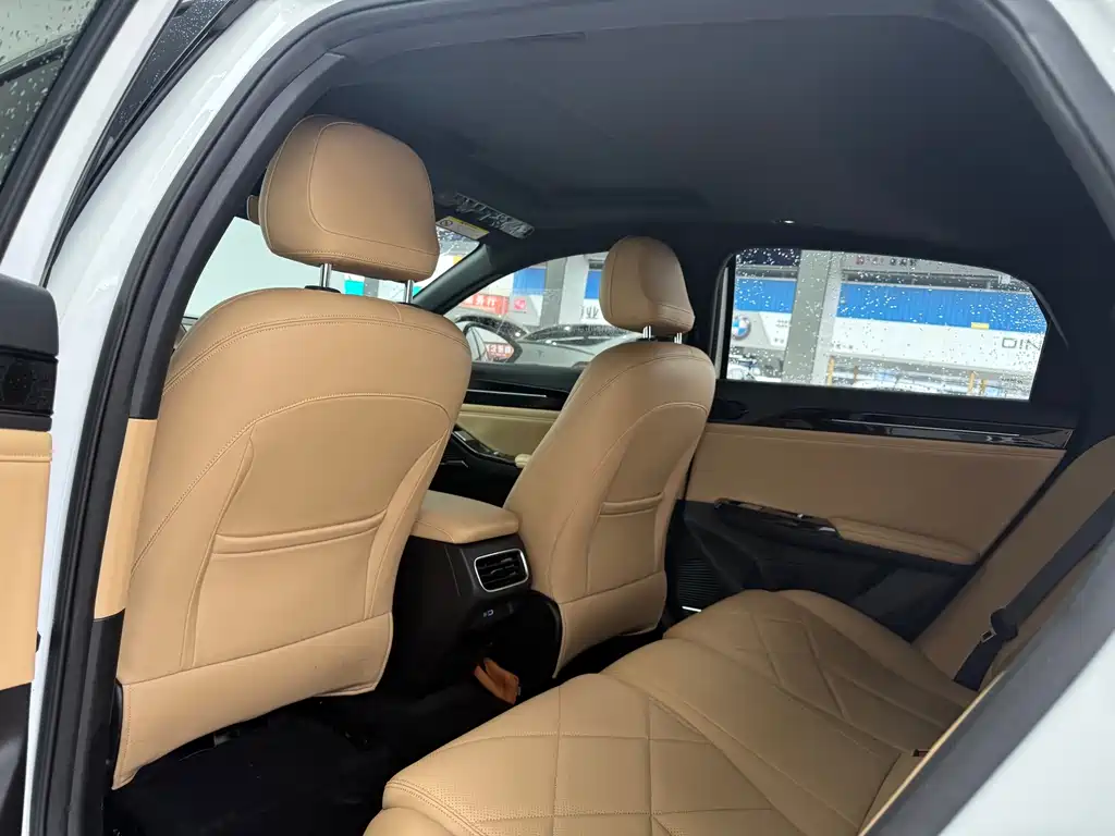 GEELY GALAXY GALAXY L6